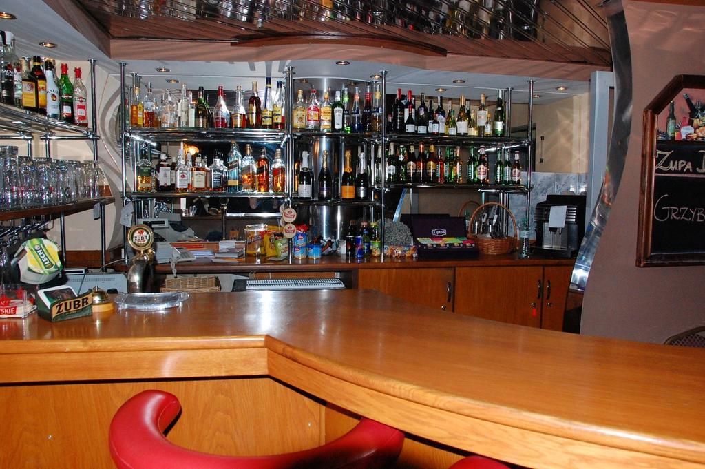 Hotel Unibus Белск Подляски Екстериор снимка