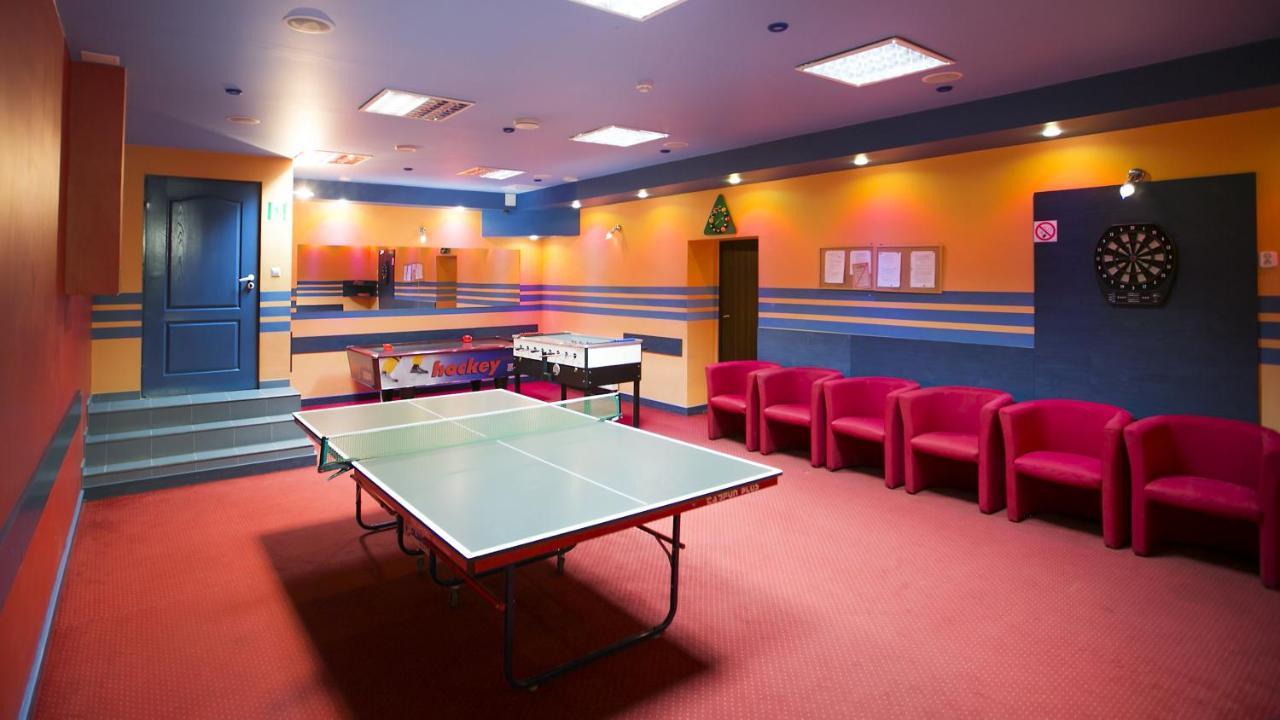 Hotel Unibus Белск Подляски Екстериор снимка